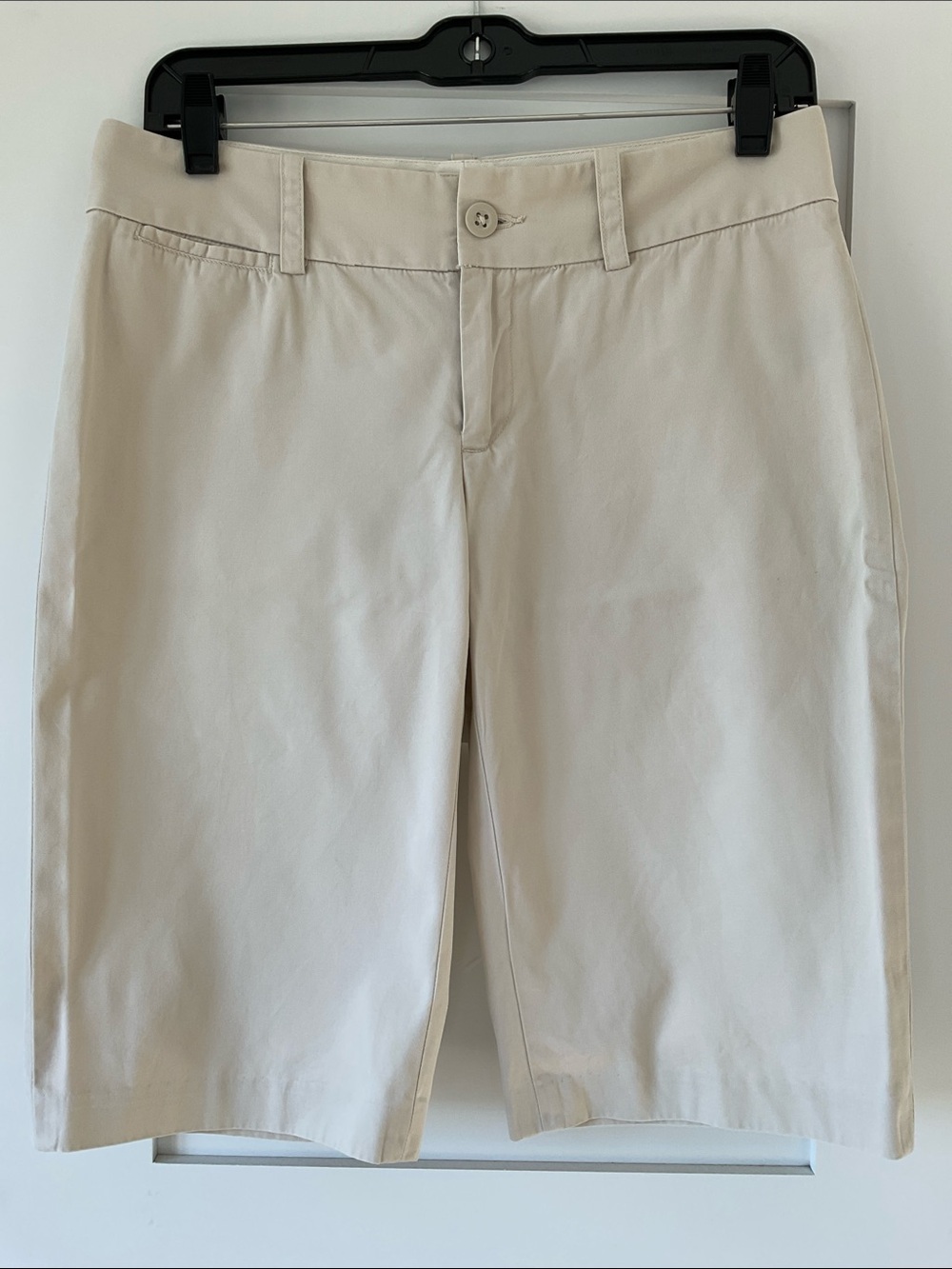 Women's Ralph Lauren Rugby Low rise Cotton Bermuda Shorts / Light Beige / Size 2